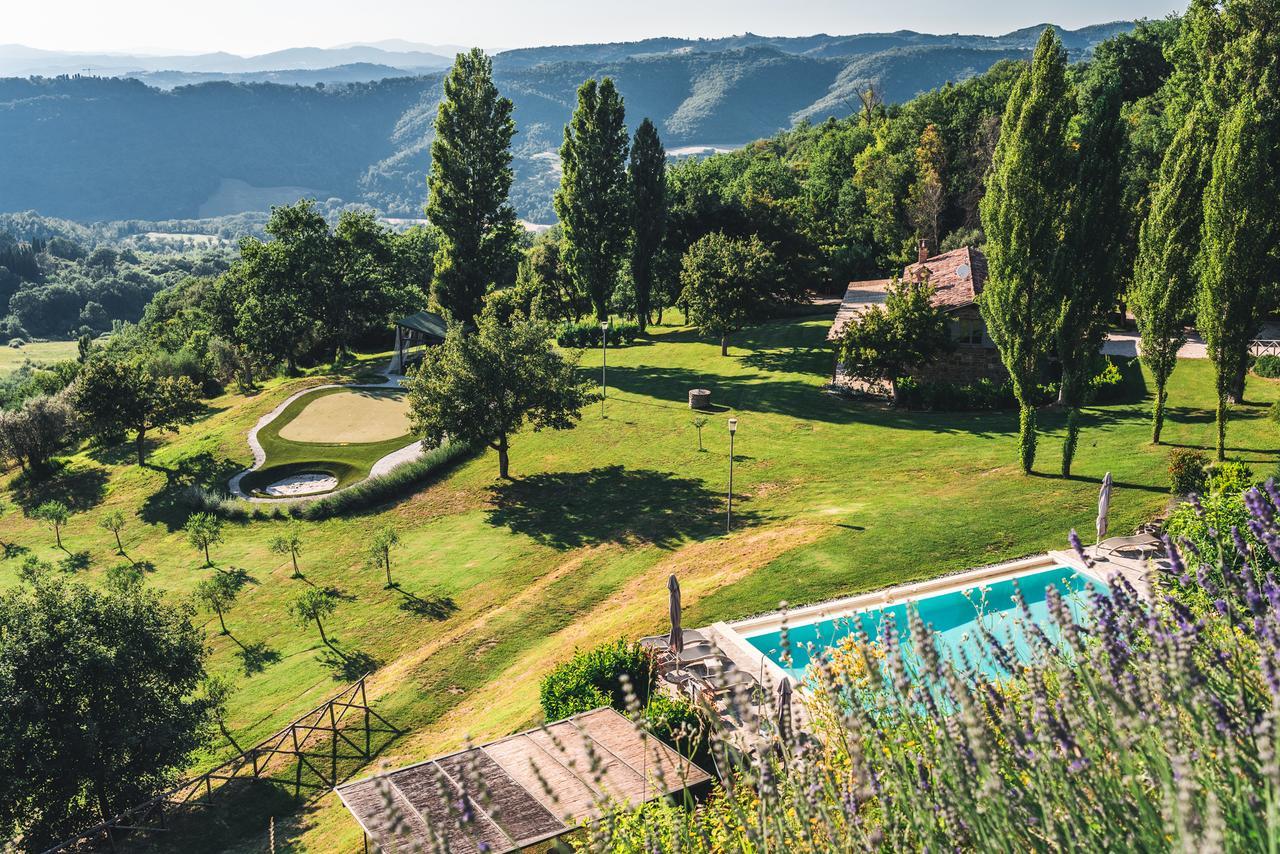 Nikis Resort Gubbio Esterno foto